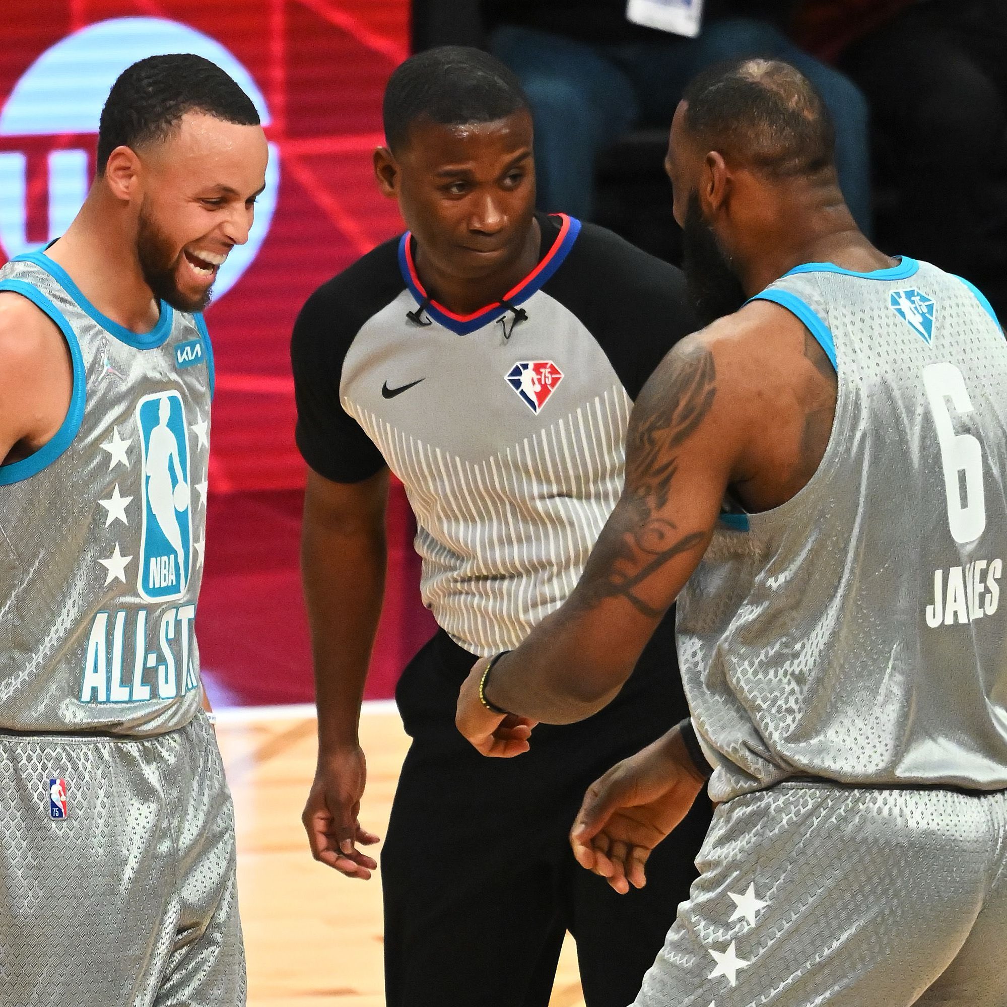 关于赛后体能课后，阿贾克斯远射贴柱备战全明星赛，媒体盛赞，球队文化再被提及的信息-九游体育下载