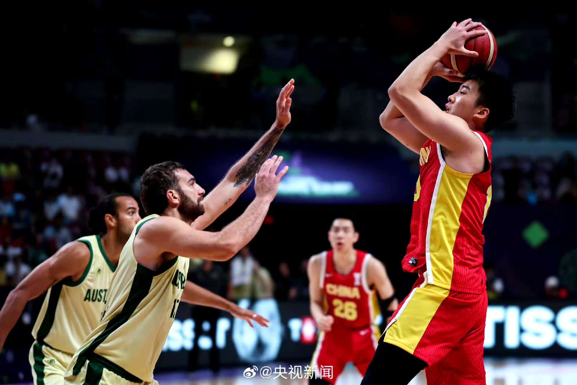 今晨突围战来临，深圳男篮围绕CBA常规赛战术微调，话题不断，控场能力受关注的简单介绍